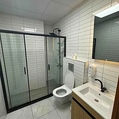 Hotel The Core Estambul